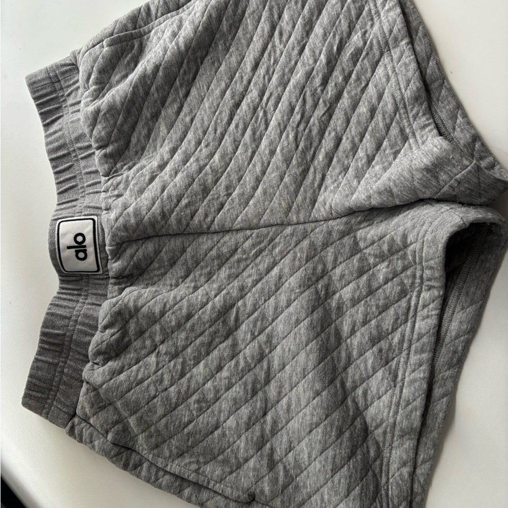 Alo Yoga Gray Quilted Shorts